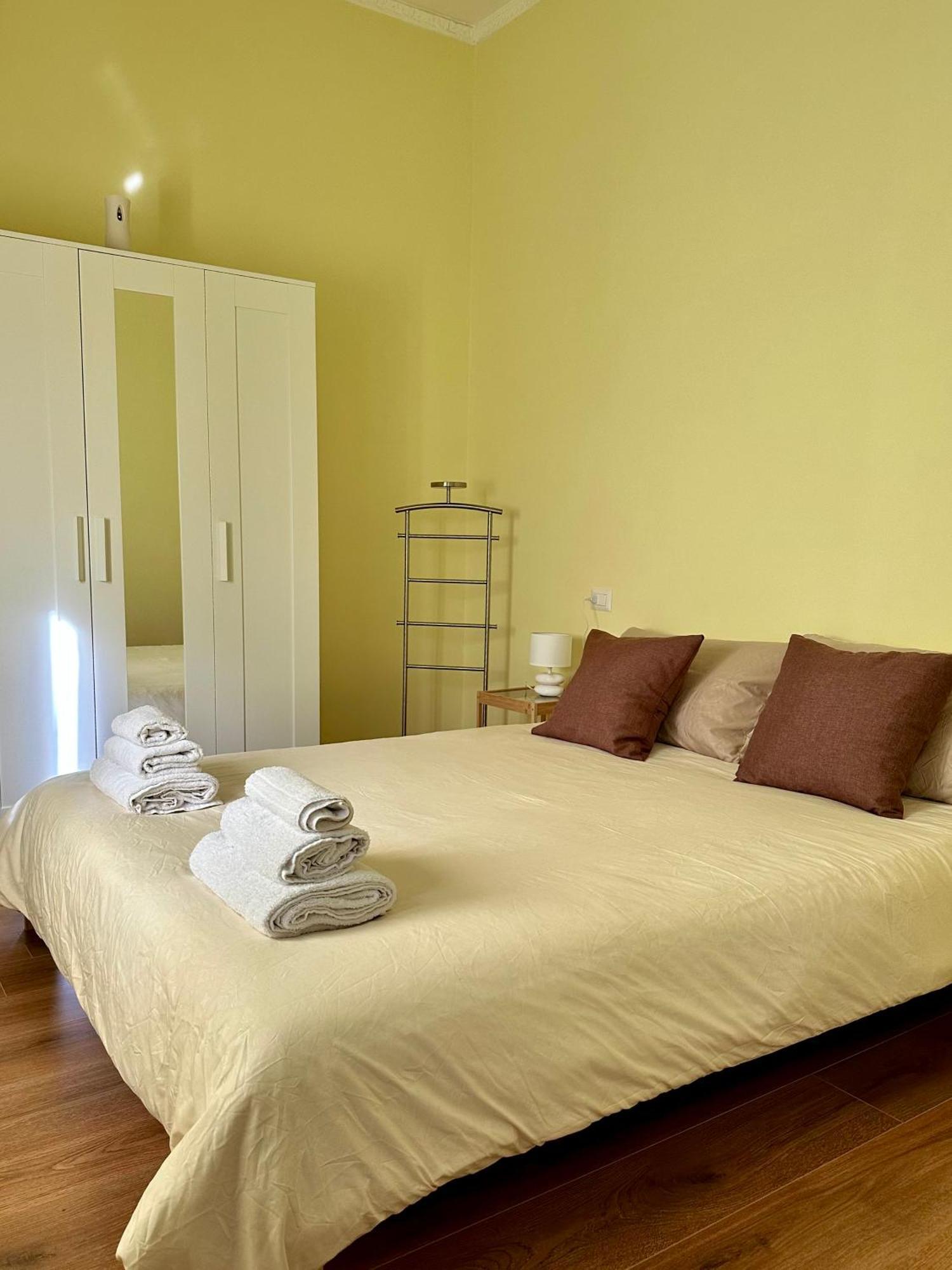 Napule House - Napoli Appartamento In Centro エクステリア 写真